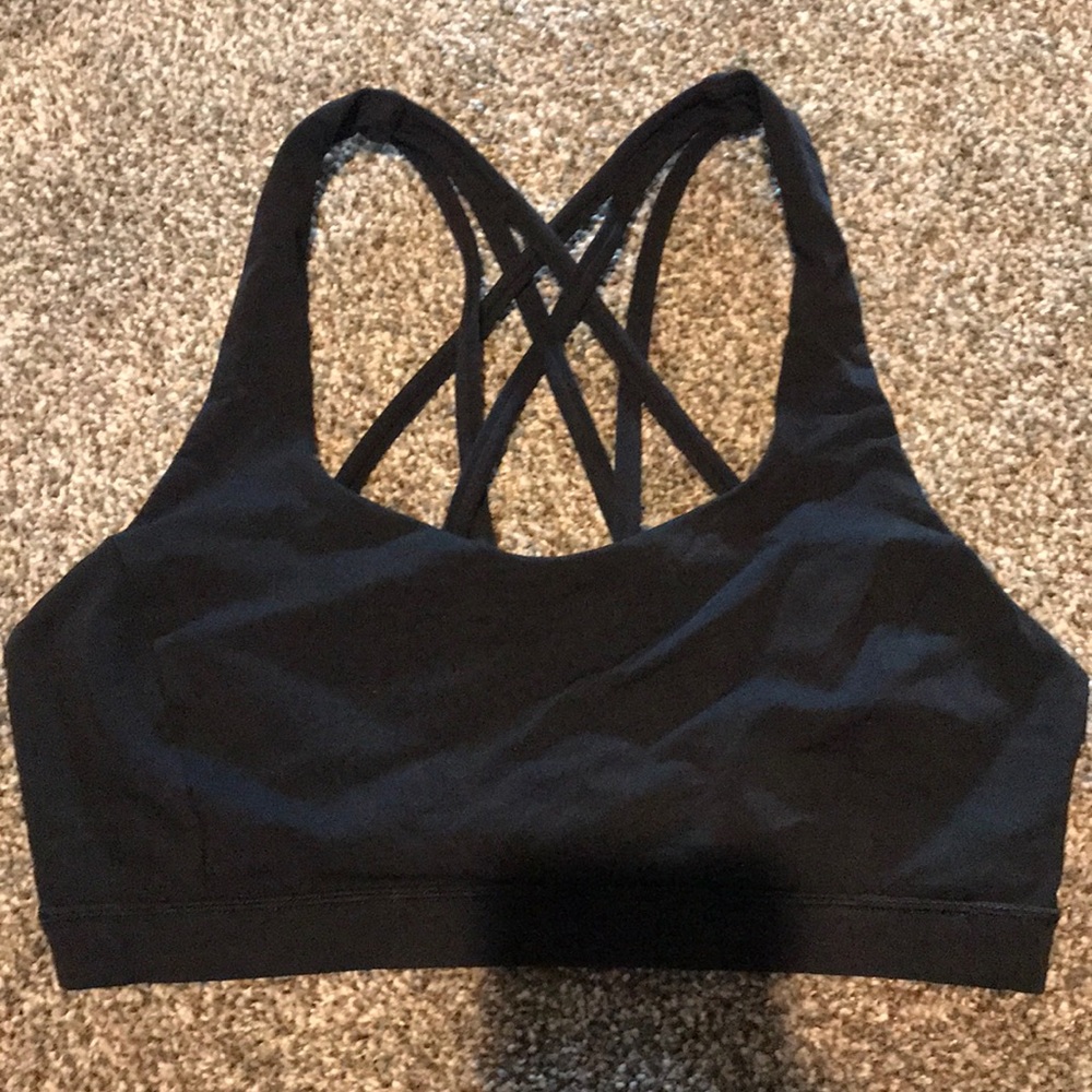 Lululemon sports bra